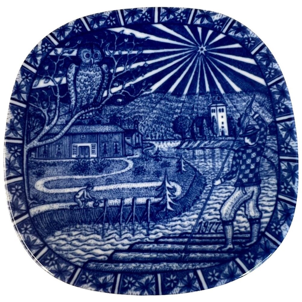 1977 Julen Rorstrand Christmas Plate Owl on Watch Made in Sweden Cobalt Blue VTG